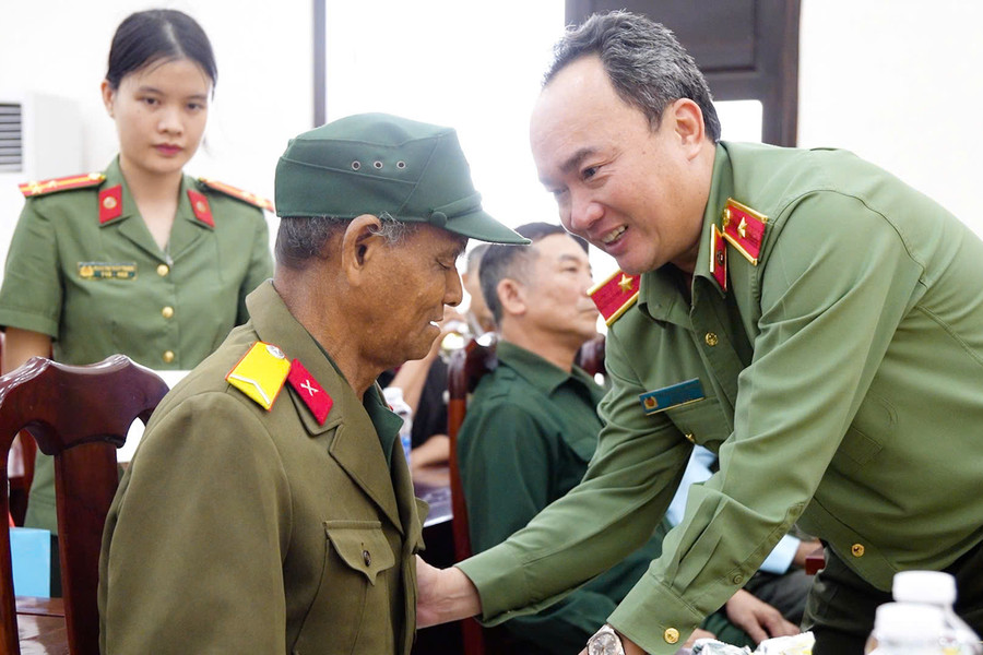 Giữ trọn đạo lý “Uống nước nhớ nguồn”