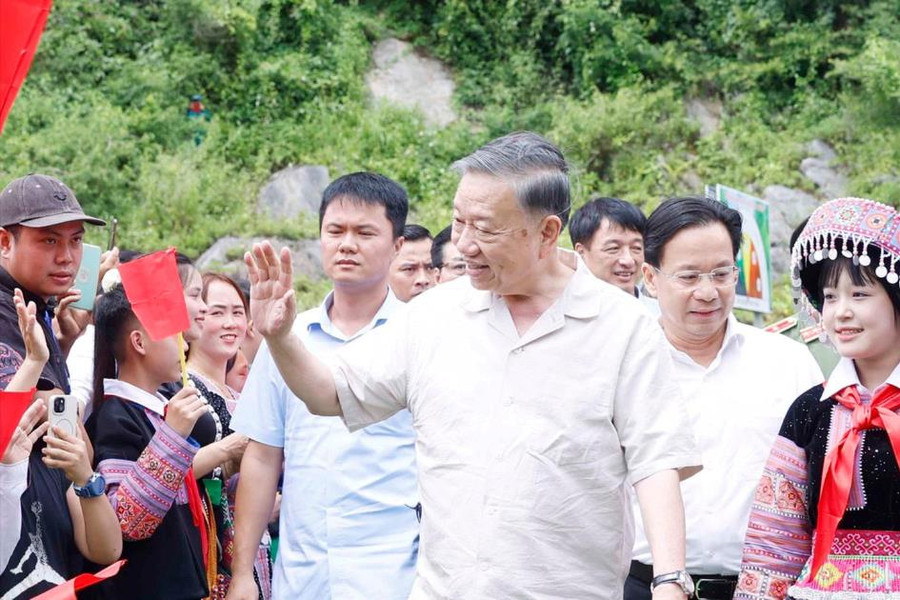 Tiếp tục thực hiện tốt chủ trương xây dựng phong trào toàn dân bảo vệ an ninh Tổ quốc