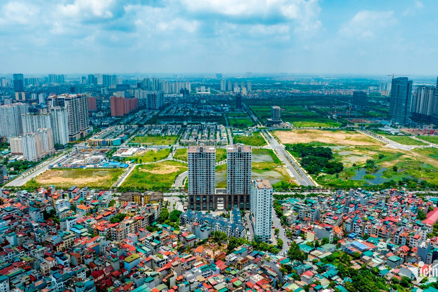Lãi suất khó giảm sâu, thị trường bất động sản dự báo ấm dần vào cuối năm 2026