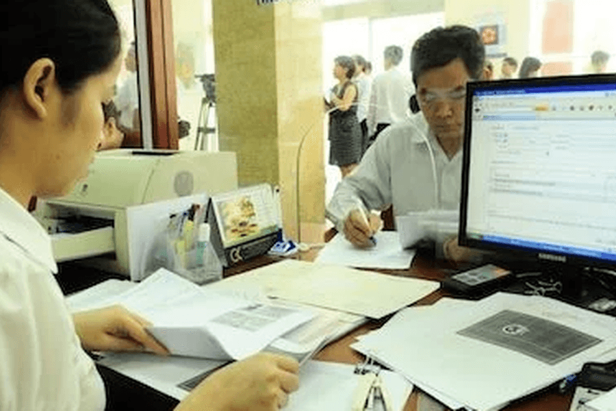 Điều kiện thời gian công tác để hưởng phụ cấp lâu năm