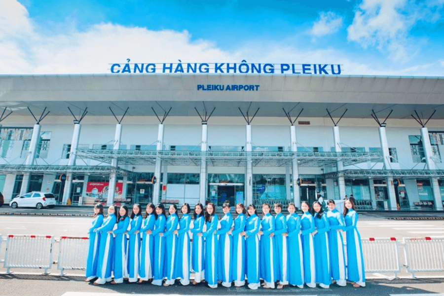 Tập đoàn FLC đề xuất đầu tư nâng cấp sân bay Pleiku và Phù Cát tại Gia Lai