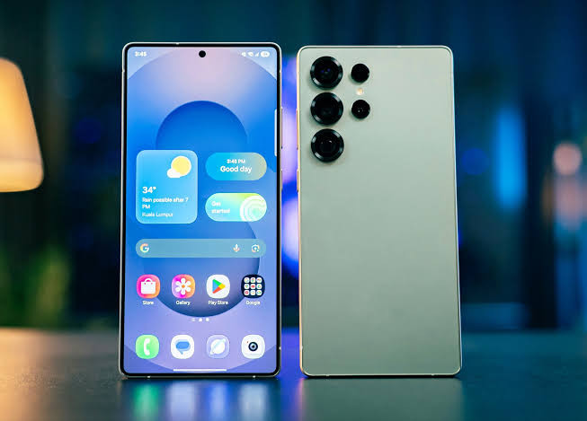 Galaxy S26 Ultra bị lỗi màn hình đỏ: Samsung khẳng định do phần mềm và sắp có bản vá