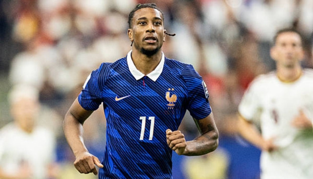 Real Madrid và thương vụ Michael Olise: Chỉ kích hoạt bom tấn nếu có cuộc nổi loạn tại Bayern