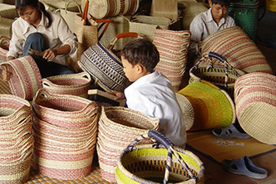 Chi tiết MỨC PHẠT, HÀNH VI vi phạm quy định sử dụng lao động chưa thành niên