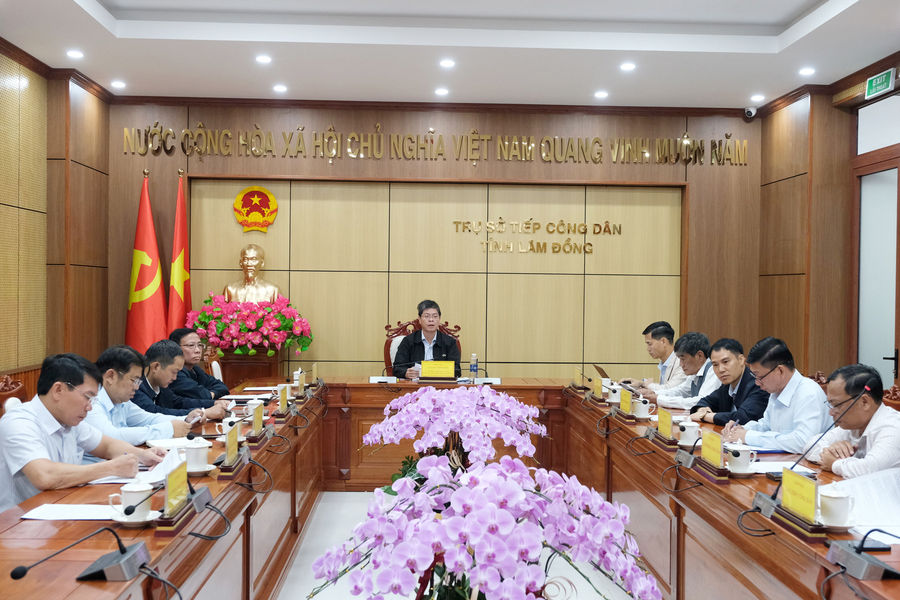 Lãnh đạo UBND tỉnh Lâm Đồng tiếp công dân định kỳ tháng 7/2026