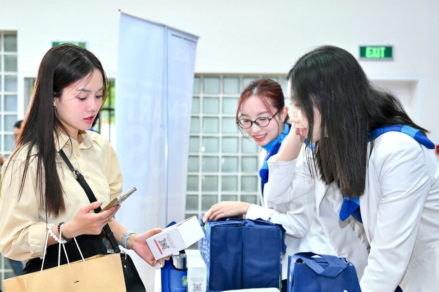 Lãi suất ngân hàng ACB tăng lên 7,8%/năm vào ngày 20/7/2026