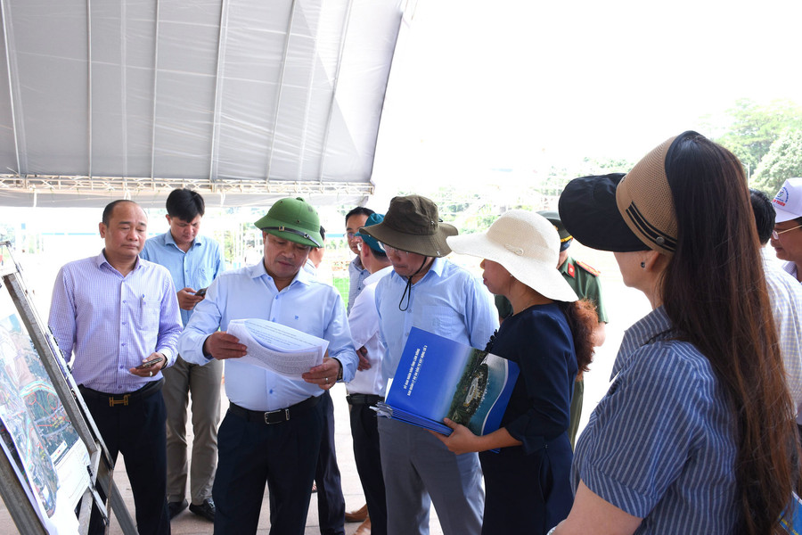 Lâm Đồng rà soát công tác chuẩn bị lễ khánh thành Quảng trường Trung tâm Gia Nghĩa