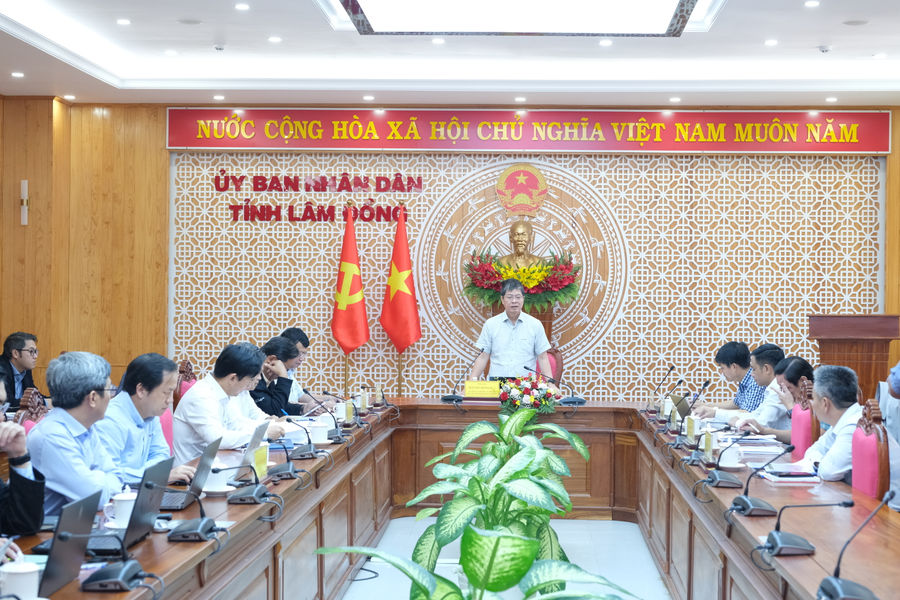 Lam Dong Conducts Comprehensive Review of the Master Plan for Tuyen Lam National Tourist Area