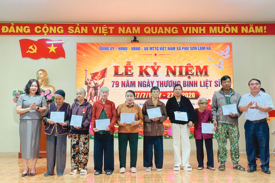 Phú Sơn Lâm Hà gặp mặt tri ân người có công