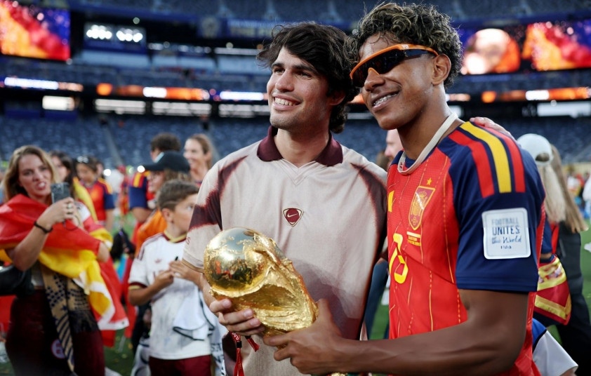 Carlos Alcaraz hội ngộ Lamine Yamal: Đêm đăng quang lịch sử của Tây Ban Nha tại World Cup 2026