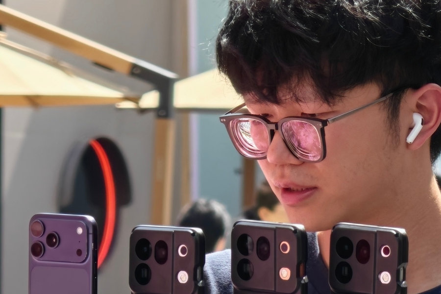 Cận cảnh Oppo Find X10 series: Cụm camera khổng lồ và cấu hình Dimensity 9600 mạnh mẽ