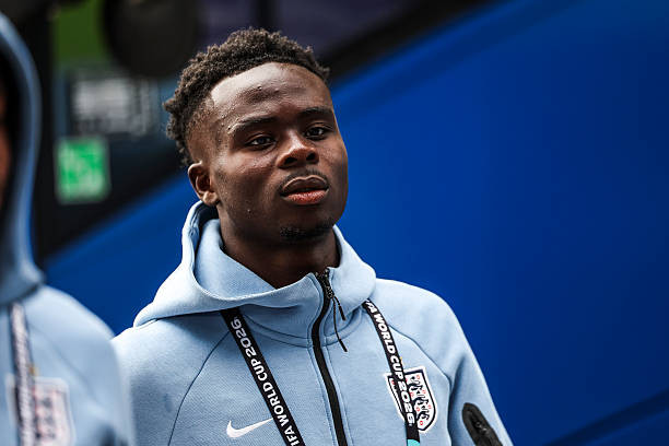 Bukayo Saka không cần phẫu thuật gân Achilles: Tin vui lớn cho Arsenal