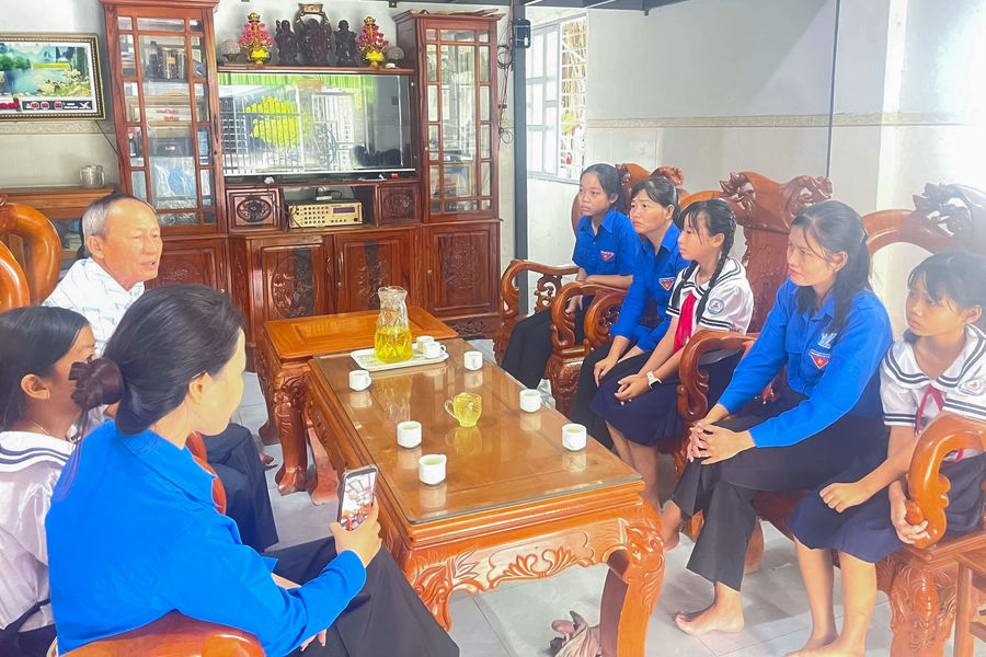 Tiếp nối đạo lý "Uống nước nhớ nguồn" từ mái trường