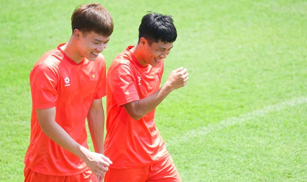 Đội tuyển Việt Nam và Thái Lan phô diễn sức mạnh áp đảo ở lượt trận mở màn ASEAN Cup 2026
