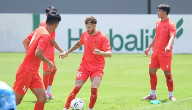 Tuyển Việt Nam đấu Singapore: HLV Kim Sang-sik đối mặt bài toán chiến thuật Tài Lộc
