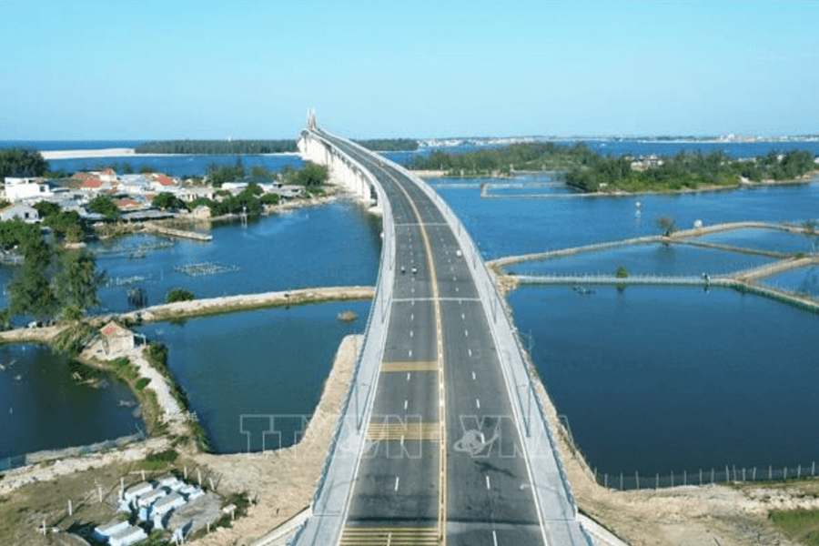 Chính thức thông xe cầu vượt cửa biển dài nhất miền Trung tại TP Huế trước ngày 30/7
