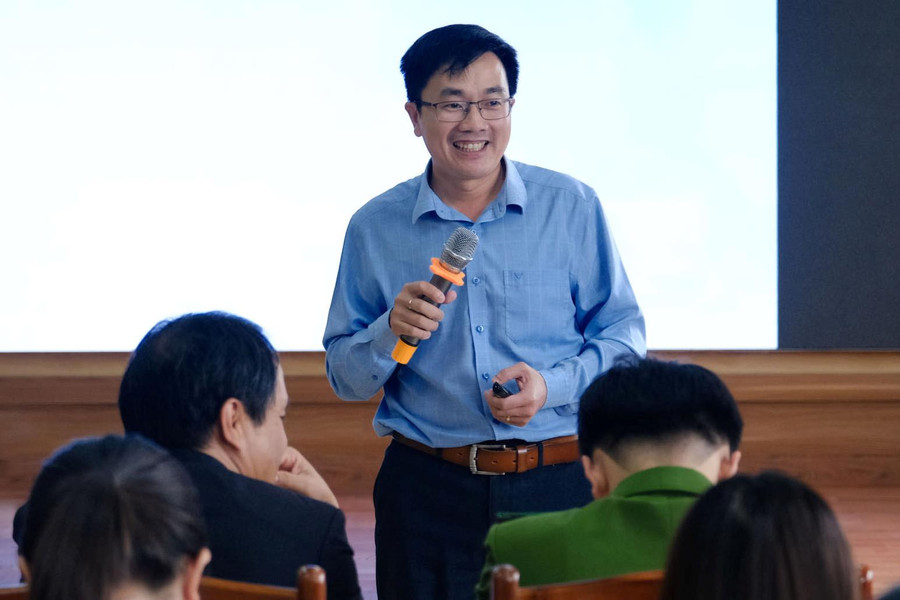 100 doanh nghiệp, hộ kinh doanh tham gia đối thoại chính sách lao động và bảo hiểm