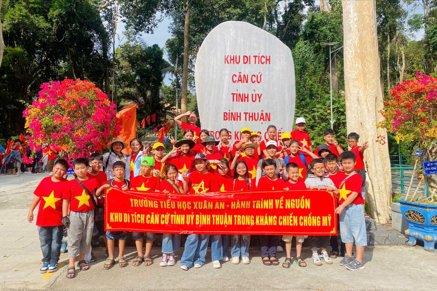 Tăng sức hút du lịch từ “địa chỉ đỏ” Sa Lôn