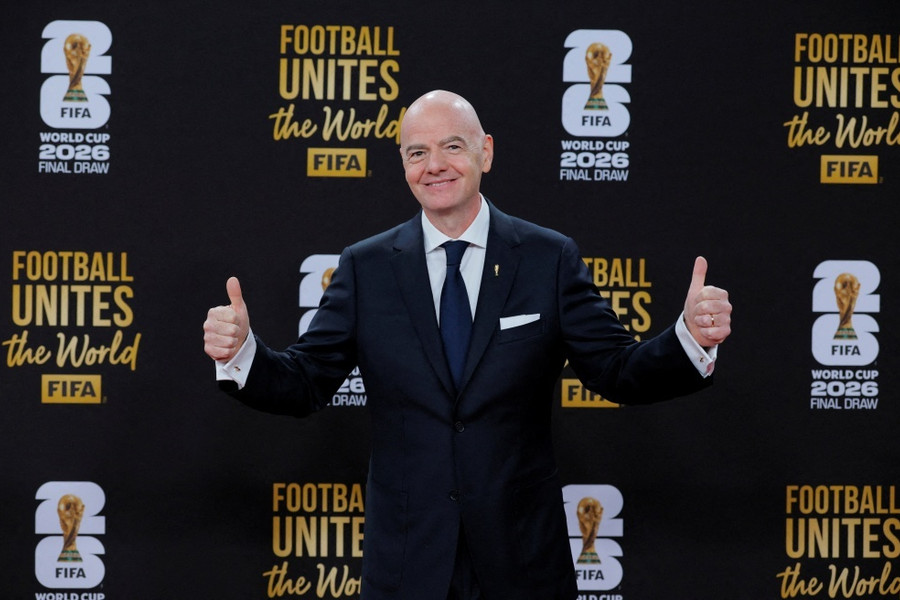 UEFA và CONCACAF hợp lực ngáng đường Infantino trong kế hoạch bán cổ phần World Cup 20 tỷ USD