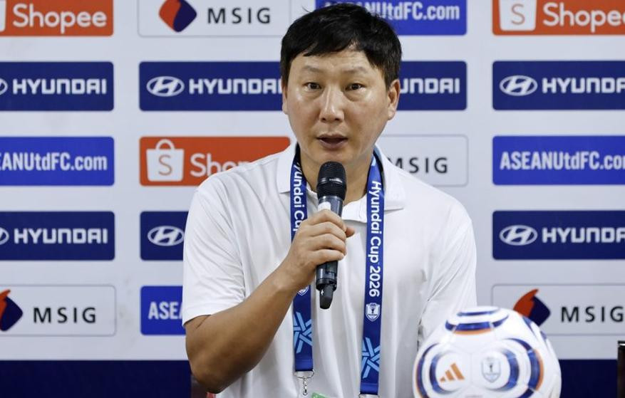 HLV Kim Sang-sik lý giải quyết định thay Quang Hải muộn sau trận hòa Singapore tại ASEAN Cup 2026
