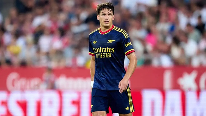 Arsenal đè bẹp Girona 4-1: Tân binh Christos Tzolis và thần đồng 16 tuổi rực sáng