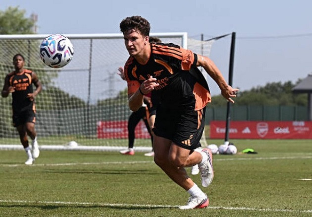 Arsenal vs Real Betis: Dàn sao trẻ Pháo thủ đụng độ ma thuật Isco tại Dublin
