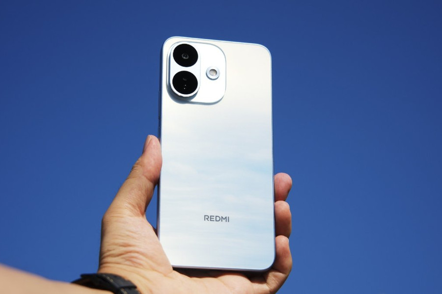 Xiaomi Redmi 17 lộ diện sớm tại Châu Âu: Pin 7.500 mAh Silicon-Carbon và màn hình 120Hz