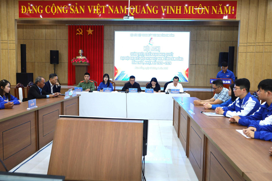 Triển khai Nghị quyết Đại hội Hội LHTN Việt Nam tỉnh lần thứ I