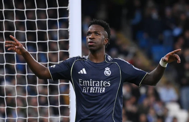 Vinicius Jr đứng trước ngã rẽ sự nghiệp: Ở lại Real Madrid hay trở thành hạt nhân tại Arsenal?