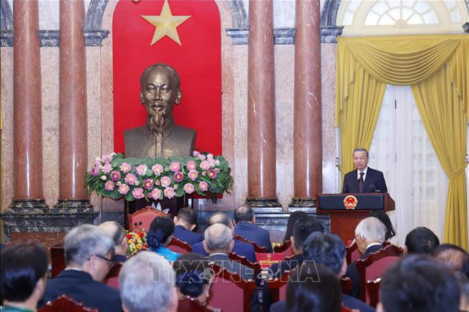 Mở rộng không gian cống hiến cho cộng đồng người Việt Nam ở nước ngoài