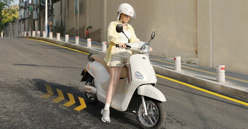 Đánh giá xe máy điện Yadea Osta P và H+: Pin LFP tầm hoạt động 181 km, giảm 2,6 triệu