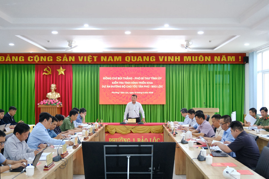 Lâm Đồng quyết liệt bàn giao mặt bằng các đoạn ưu tiên thi công cao tốc Tân Phú - Bảo Lộc
