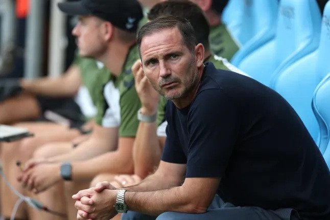 HLV Frank Lampard nhắm Angel Gomes nhằm nâng cấp tuyến giữa Coventry City ở Premier League