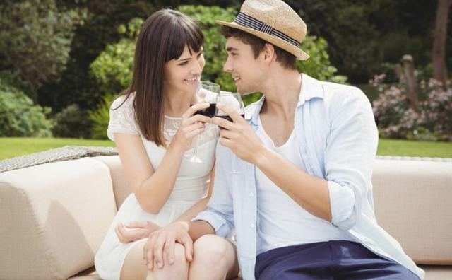 Top 5 cung hoàng đạo nữ rất dễ bị xiêu lòng bởi những lời nói ngọt ngào trong tình yêu
