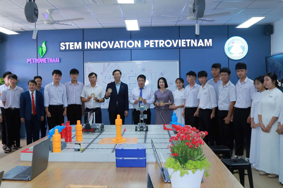 STEM mở sân chơi sáng tạo cho học sinh Lâm Đồng