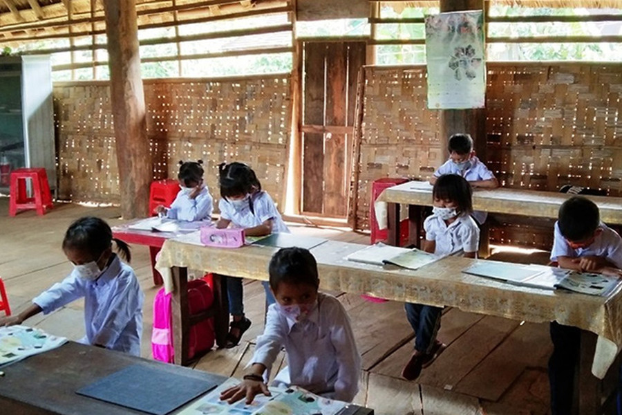 Học tại điểm trường vùng thuận lợi có được hỗ trợ chi phí học tập?