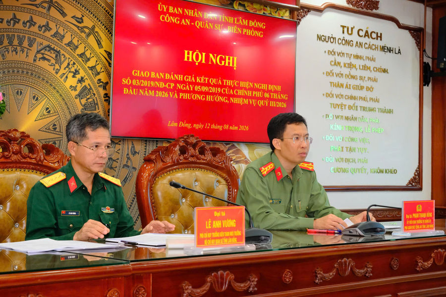 Phối hợp giữ vững an ninh, trật tự, phục vụ phát triển kinh tế - xã hội