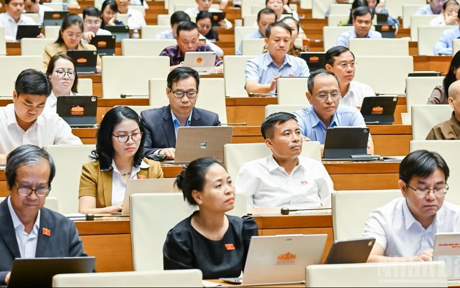 Quốc hội bước vào ngày làm việc cuối của đợt 1 Kỳ họp không thường lệ thứ nhất