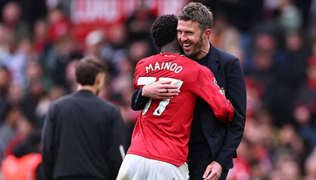 Michael Carrick và liệu pháp đắc nhân tâm giúp Kobbie Mainoo vượt qua nốt trầm World Cup