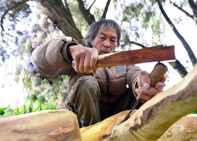 K’Minh Tuấn - Người đưa nghệ thuật tạo hình vào đời sống