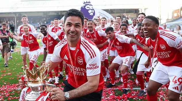 Siêu máy tính Opta dự đoán Ngoại hạng Anh 2026-27: Arsenal dẫn đầu cuộc đua vô địch với 38%