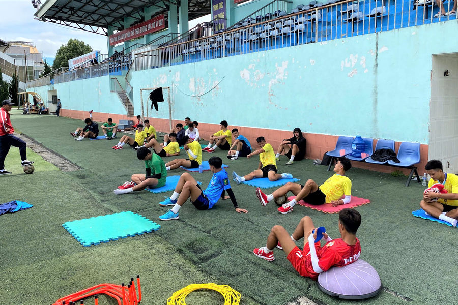 Lâm Đồng có 4 - 6 trận giao hữu trước thềm Giải hạng Nhất quốc gia 2026/27