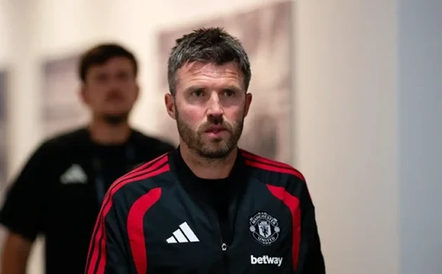 Manchester United dè dặt mua sắm dù sở hữu ngân sách chuyển nhượng tới 300 triệu bảng hè này
