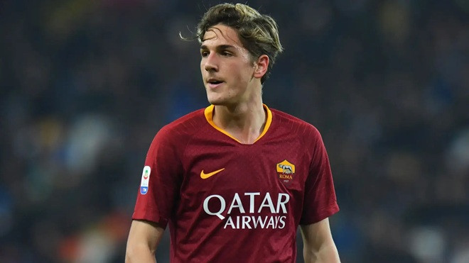 Ajax nhắm chiêu mộ Nicolò Zaniolo để thay thế Mika Godts vừa gia nhập Paris Saint Germain