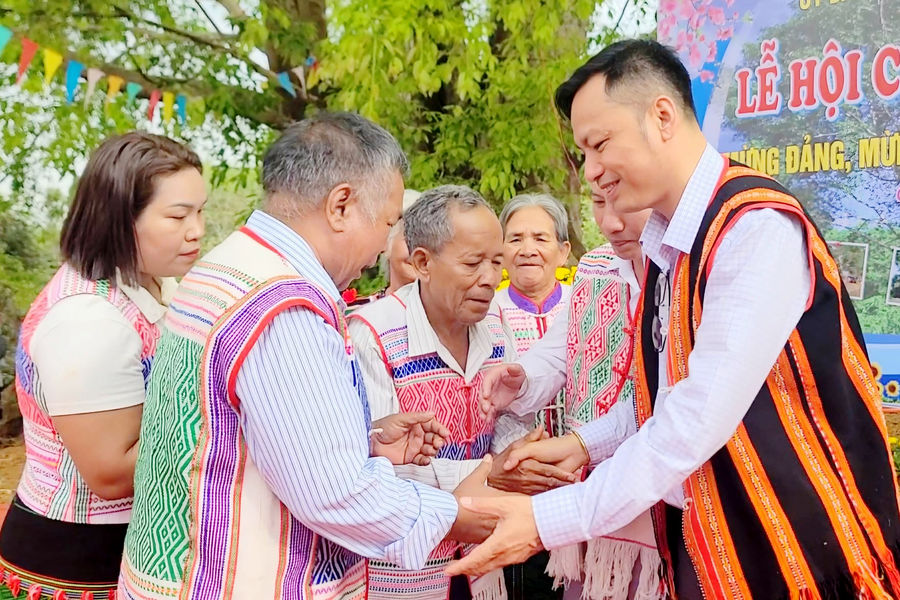 Lễ hội truyền thống gắn kết cộng đồng các dân tộc Lâm Đồng