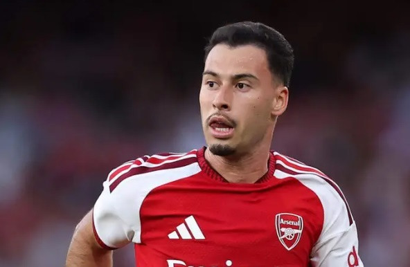 Arsenal trước bài toán tái thiết hè 2026: Hy sinh Gabriel Martinelli hay tài năng Hale End