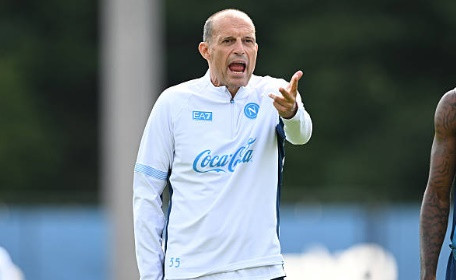 HLV Allegri khởi đầu kỷ nguyên mới cùng Napoli ở trận ra quân Serie A gặp chủ nhà Genoa