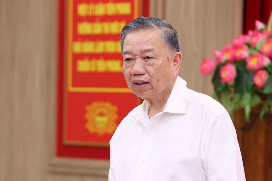 Tổng Bí thư, Chủ tịch nước Tô Lâm: Không để thực tiễn đi quá xa rồi lý luận mới tổng kết