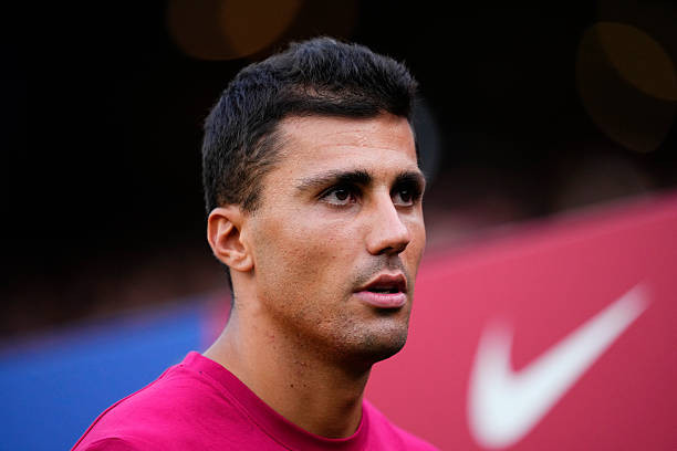 Tân binh Rodri hoàn tất buổi tập đầu tiên cùng Barcelona, sẵn sàng ra mắt đội bóng