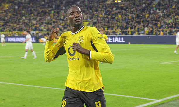 Barcelona liên hệ Borussia Dortmund chiêu mộ chân sút Serhou Guirassy nhằm nâng cấp hàng công